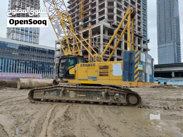 XCMG 100ton Crawler Crane Available in Dubai for Sale very perfect condition