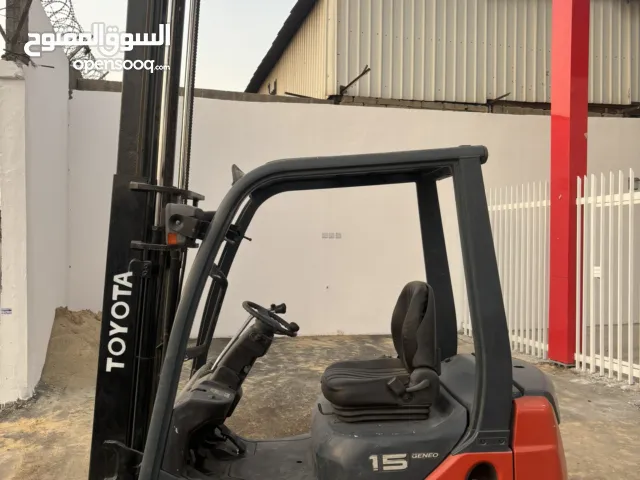 رافعات شوكية للبيع مستخدم و جديد وارد اليابان نظيف