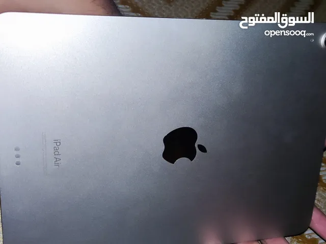 Apple iPad Air 5 64 GB in Basra