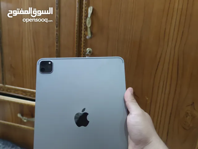 ايباد pro معالج M2