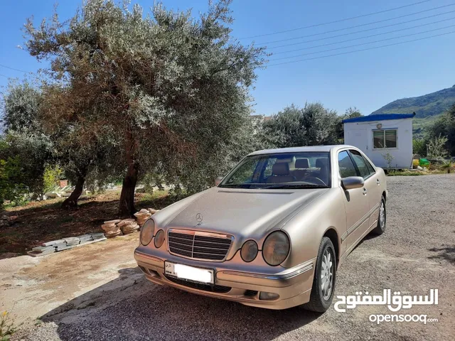 Used Mercedes Benz E-Class in Amman
