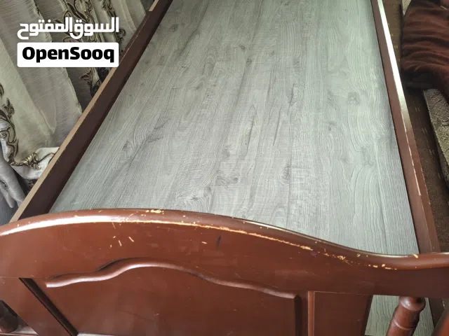 تخت مفرد خشب