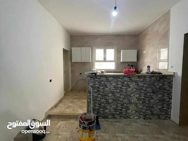 140 m2 2 Bedrooms Townhouse for Rent in Tripoli Al-Baesh