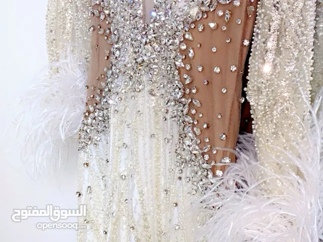 فستان لبسه وحده