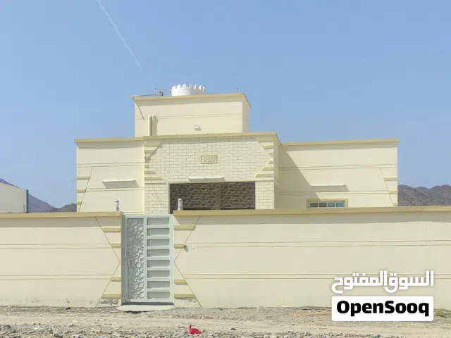 منزل للايجار سمائل العوينة( البرك)