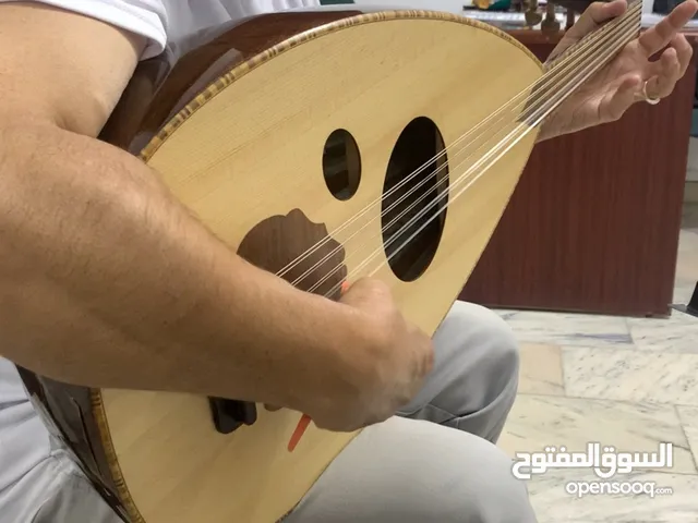 عود- زرياب عراقي
