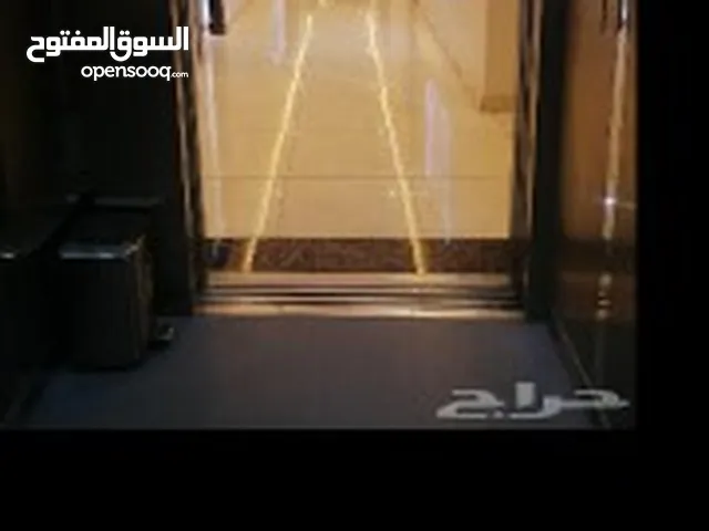 Elevators - Electrical Doors Maintenance Services in Al Riyadh