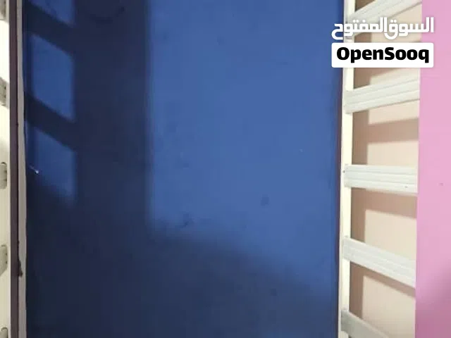 سرير نوم اطفال حاله ممتازه وقاعد جديد لمكان تاجوراء بعد كوبري شاحنات  سعر 550 ومانقصروش مع شاري