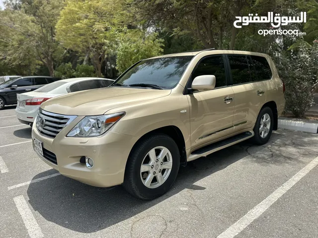 لكزس LX570 موديل 2009 ذهبي