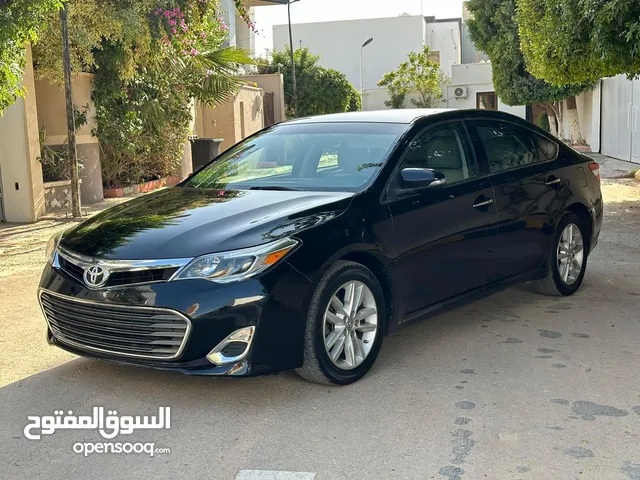 New Toyota Avalon in Tripoli