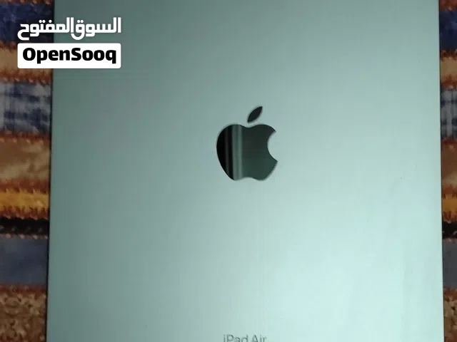 Apple iPad 64 GB in Al Riyadh