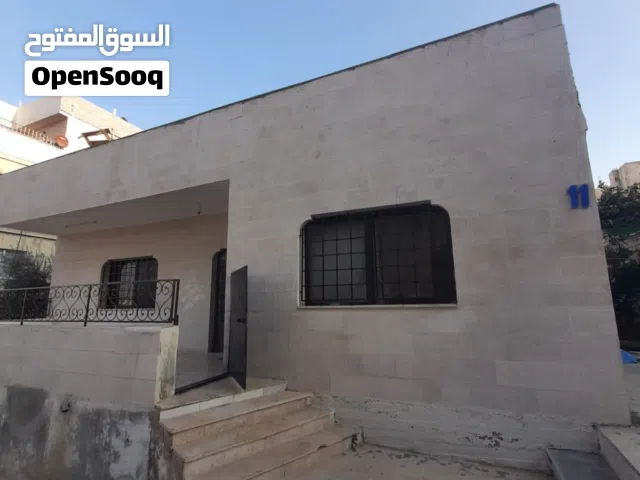200 m2 3 Bedrooms Townhouse for Sale in Amman Jawa