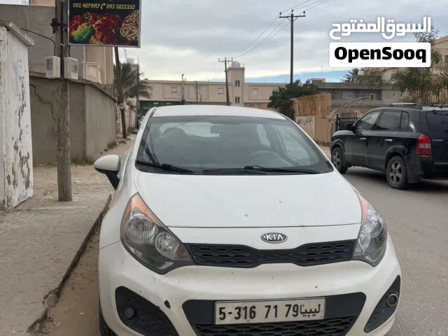 2013 كيا ريو EX