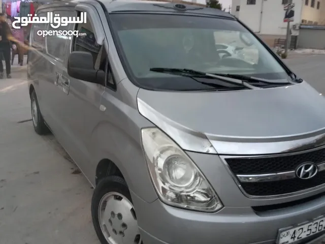 باص هونداي جراند فان للبيع موديل 2014 جير اوتوماتيك