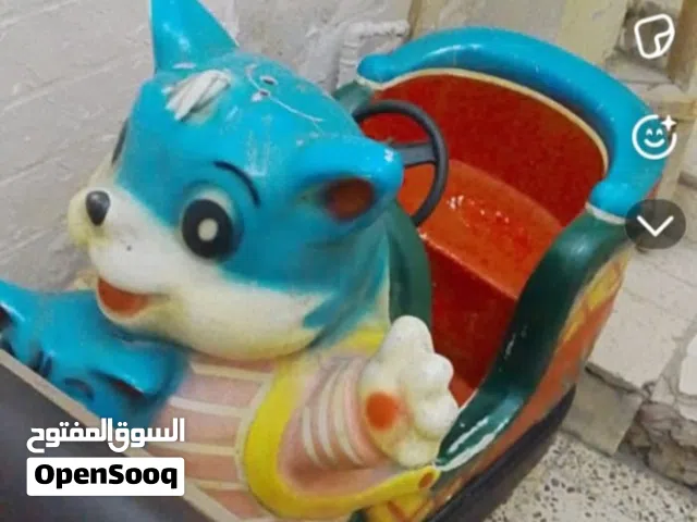 الأطفال الهزازة التي تعمل بالعملة (Kiddie rides) المستعملة والنظيفة