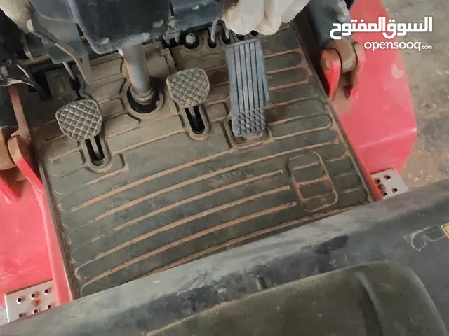 رافعة شوكية (فركة) 3 طن XGMA