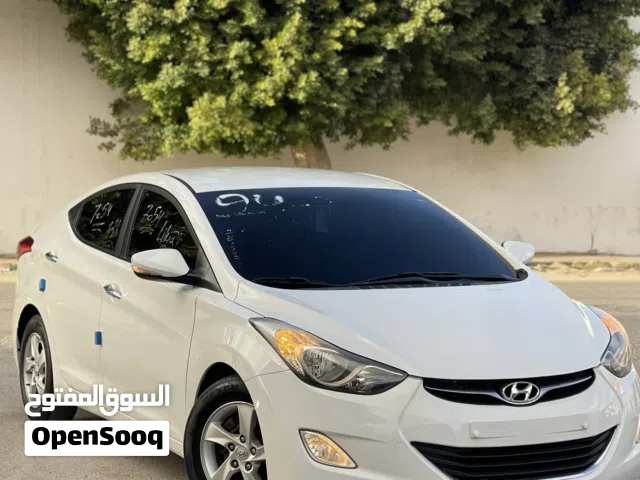 السلام عليكم افانتي 2012درجه اولى كيف واصله بطنها سفااار