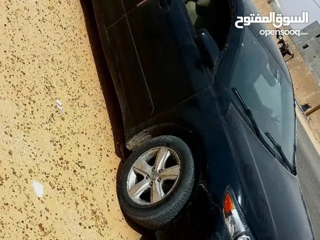 عدة سيارات للبيع
