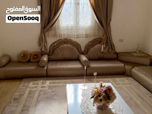 جلسة للبيع في حالة ممتازة