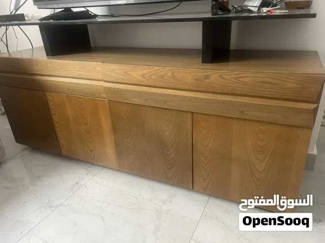 طاولتين زان حاجة متينة ونازكة