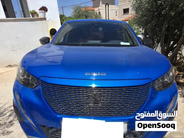 بيجو e2008