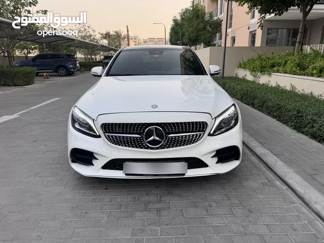 mercedes C200 GCC specs second owner free paint free accident can export to syria and KSA