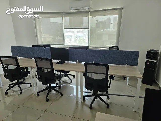 اثاث مكتبي حديث مستعمل 3 شهور