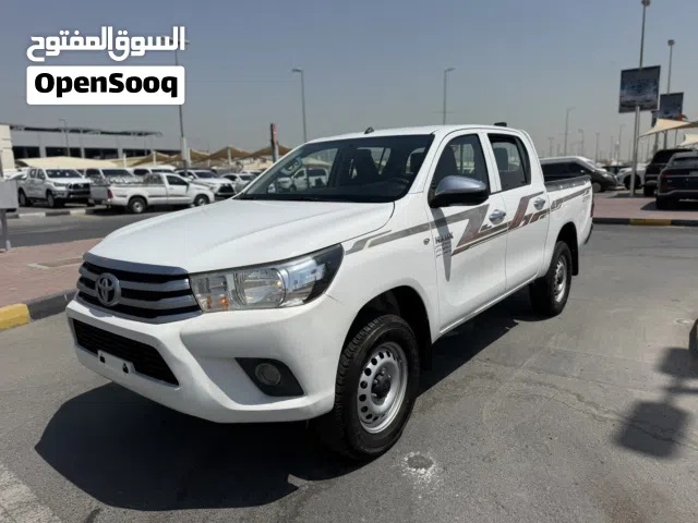 Used Toyota Hilux in Sharjah