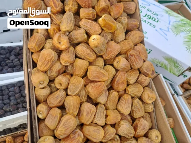 تمر سكري القصيم مفتل ملكي