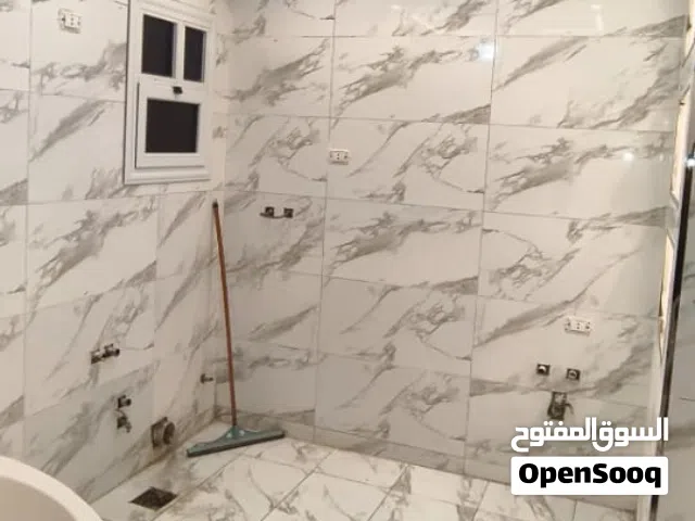 شقه للبيع بفيصل قريبه من الليبيني الرئيسي