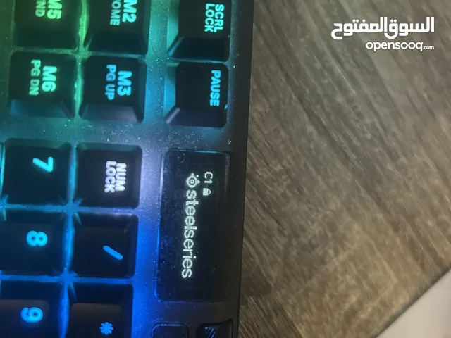 كيبورد steelseries abex tkl 7 شاريه قبل فتره ب 109 وسريع الكيبورد ونظيف