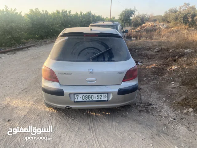سياره بيجو 307 موديل 2007 دهان نظيف وماطور جديد وجير جديد