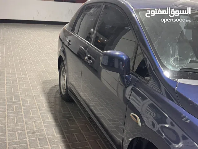 للبيع تيدا 2011 كحلي