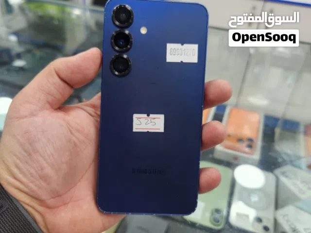 Samsung S25 بحالة ممتازة بسعر مميز جدا