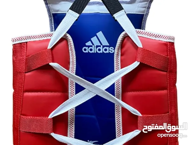 واقي صدر اديداس صلب قابل للعكس صنع الصين نخب اول عالي الجوده متوفر احجاام ومتوفر انواع اقل سعر