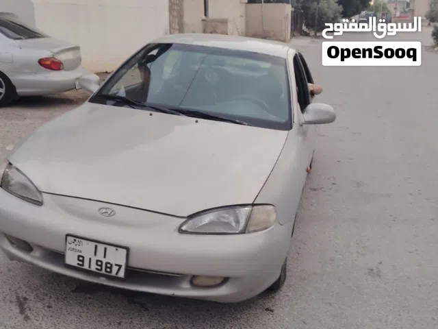 1996 Hyundai Avante Limited