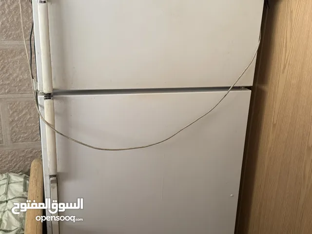 ثلاجة جينيرال اليكتريك GE لون ابيض مع نشافة مجانا