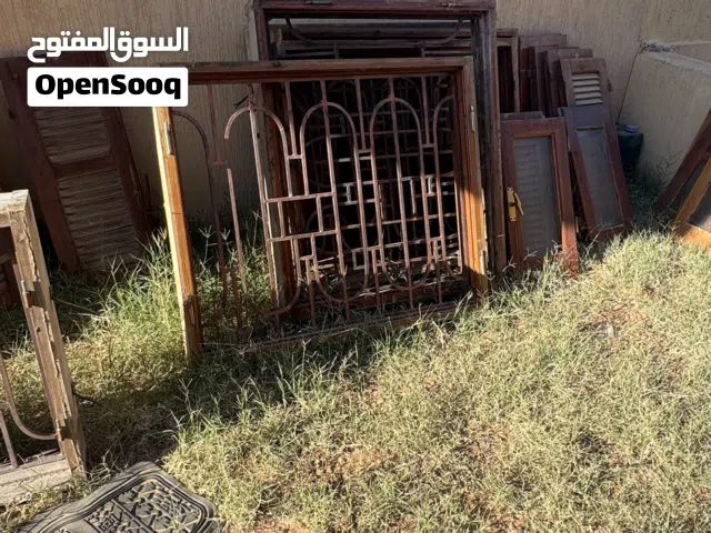 نوافد خشبيه للبيع