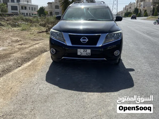 2014 نيسان باثفايندر SV