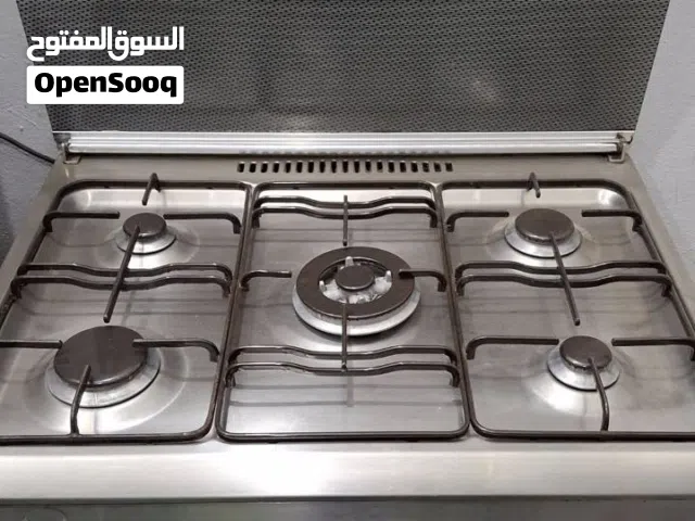 بوتوجاز كريازي 5 شعله فرن وشوايه 60 ف80 استانلس تقيل جدا بدون اي صيانات نهائي حاله ممتازه جدا معاه
