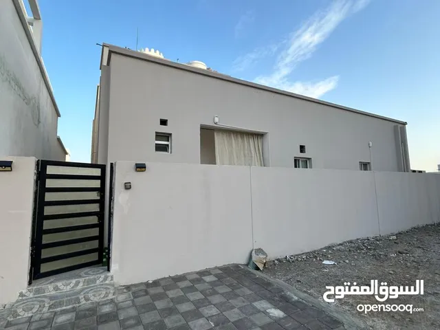 121m2 3 Bedrooms Apartments for Sale in Muscat Amerat