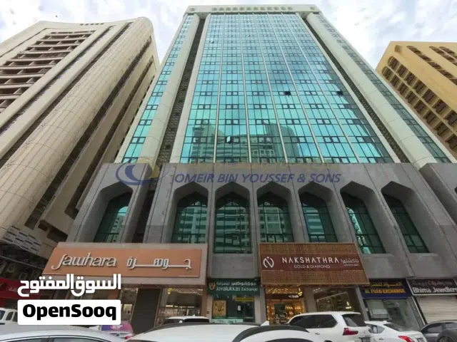 2000 m2 4 Bedrooms Apartments for Rent in Abu Dhabi Hamdan Street