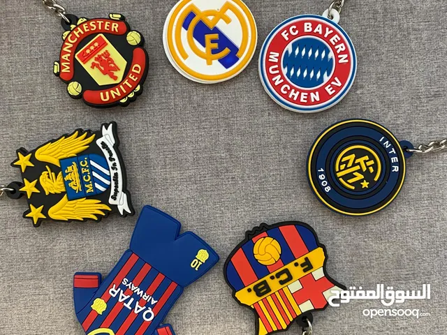 Keychain Bulk Quantity (Football club, British Souvenir). ميداليات جملة للبيع