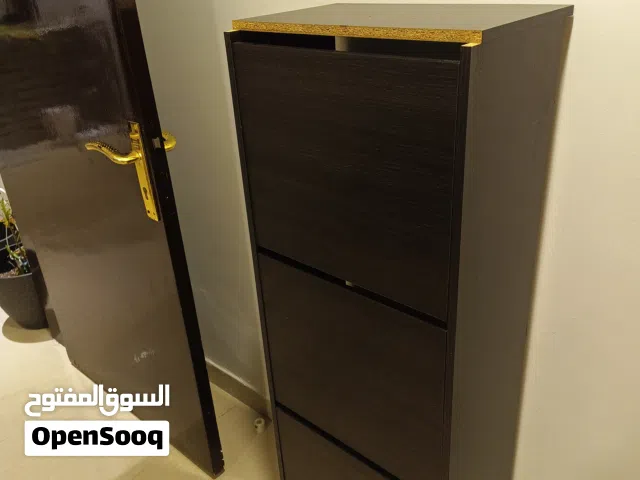 Dark Brown Shoe Cabinet خزانة احذية لون بني خامق