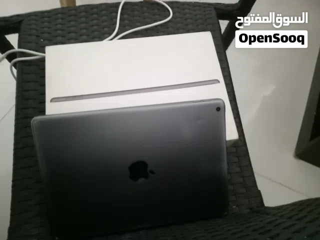 Apple iPad 8 128 GB in Ajman
