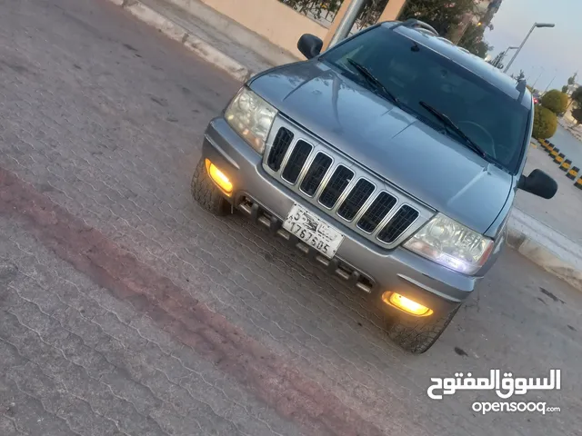 Used Jeep Grand Cherokee in Jebel Akhdar