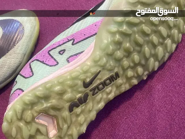 جزمة نايك اصليه للبيع
