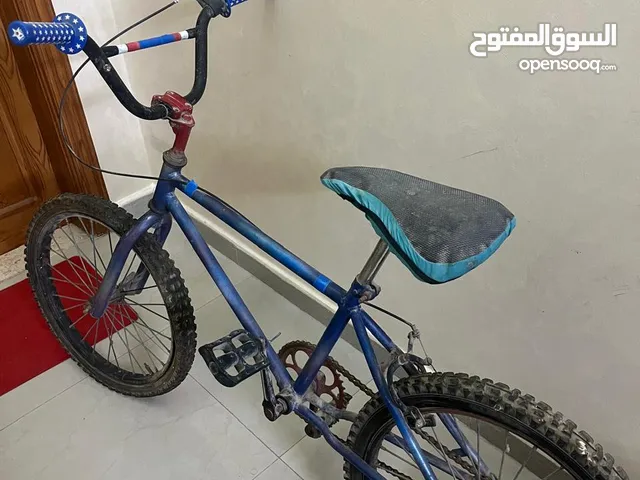 بسكليت جنط 20 مستعمل بشكل خفيف فقط