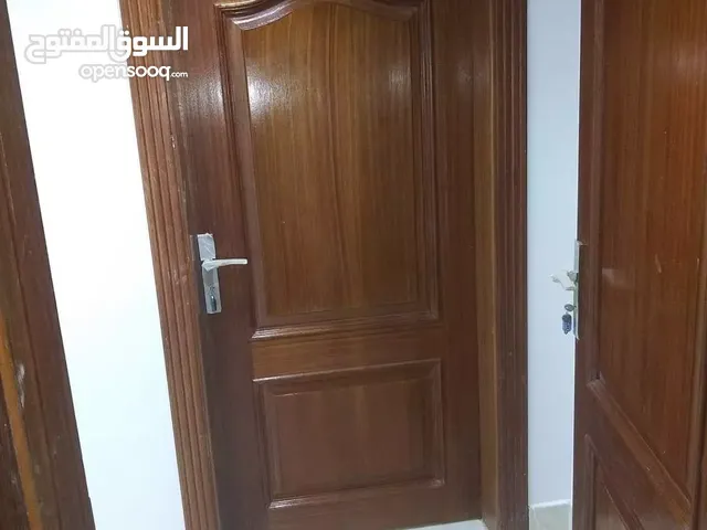 أبواب خشب زان أبواب خشب مقنو أبواب خشب ميرندي أبواب خشب سويدي ديربزن درج شبابيك غرف نوم دواليب