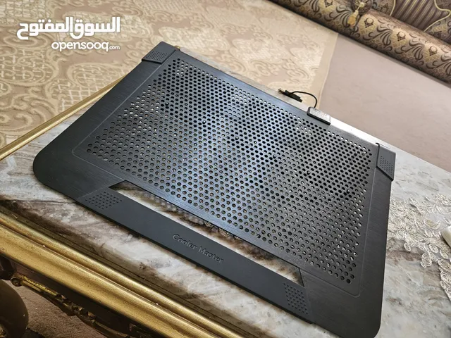 مبرد + ستاند (Cooler master notepal U3 plus) شركة معروفة وتبريد ممتاز جدا